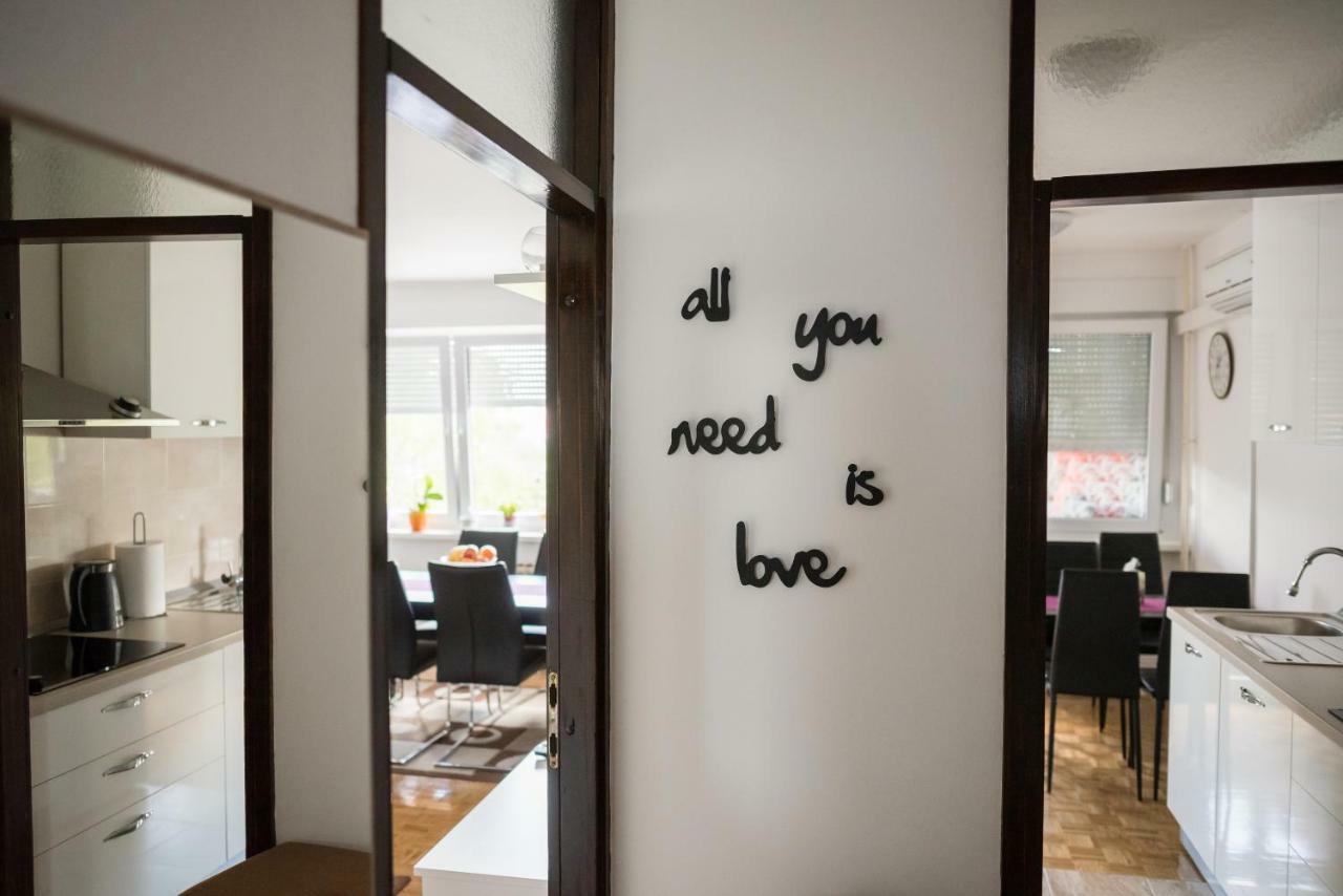 Apartment Dawn เวลิคาโกริตซา ภายนอก รูปภาพ